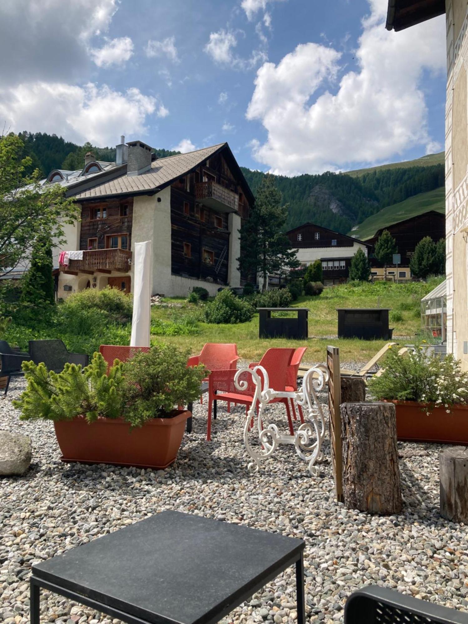 Chesa Stuva Colani Hotel Madulain Exterior photo